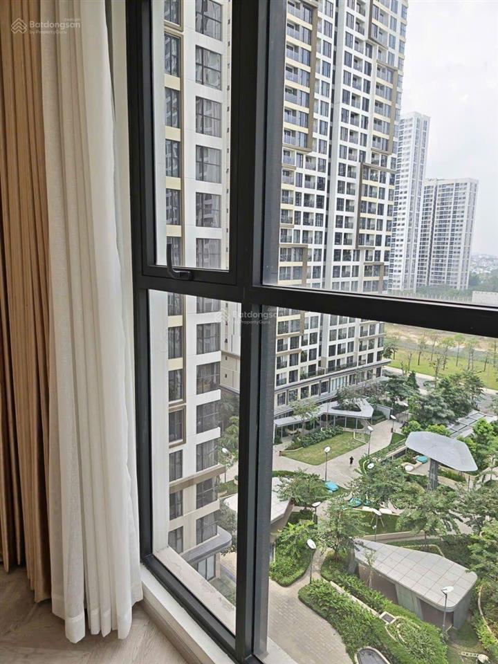 Căn hộ 2pn + 2wc masteri centre point ( d14)
