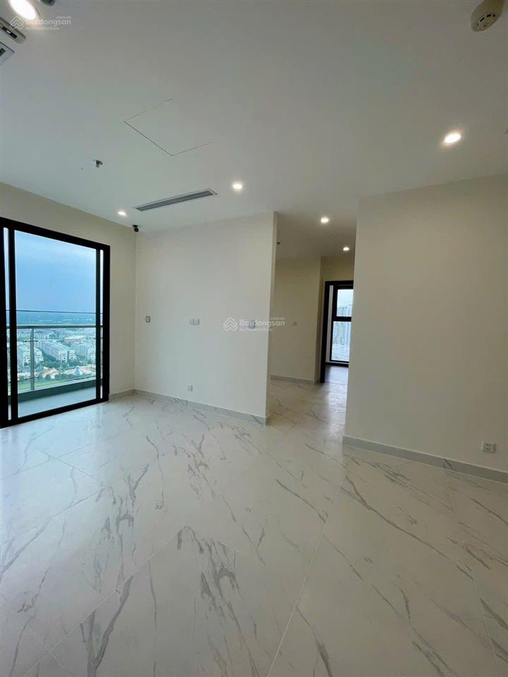 Bán căn 3pn2wc, giá 7,2 tỷ, view công viên 36 ha và bến du thuyền.