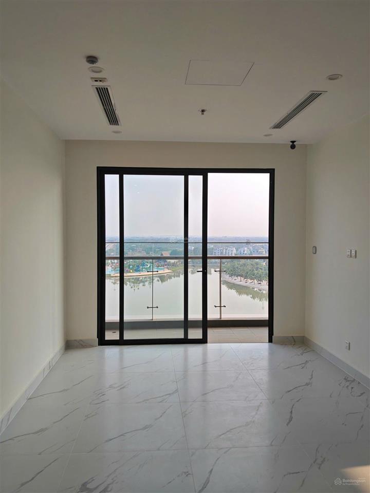 Bán căn 3pn2wc, giá 7,2 tỷ, view công viên 36 ha và bến du thuyền.