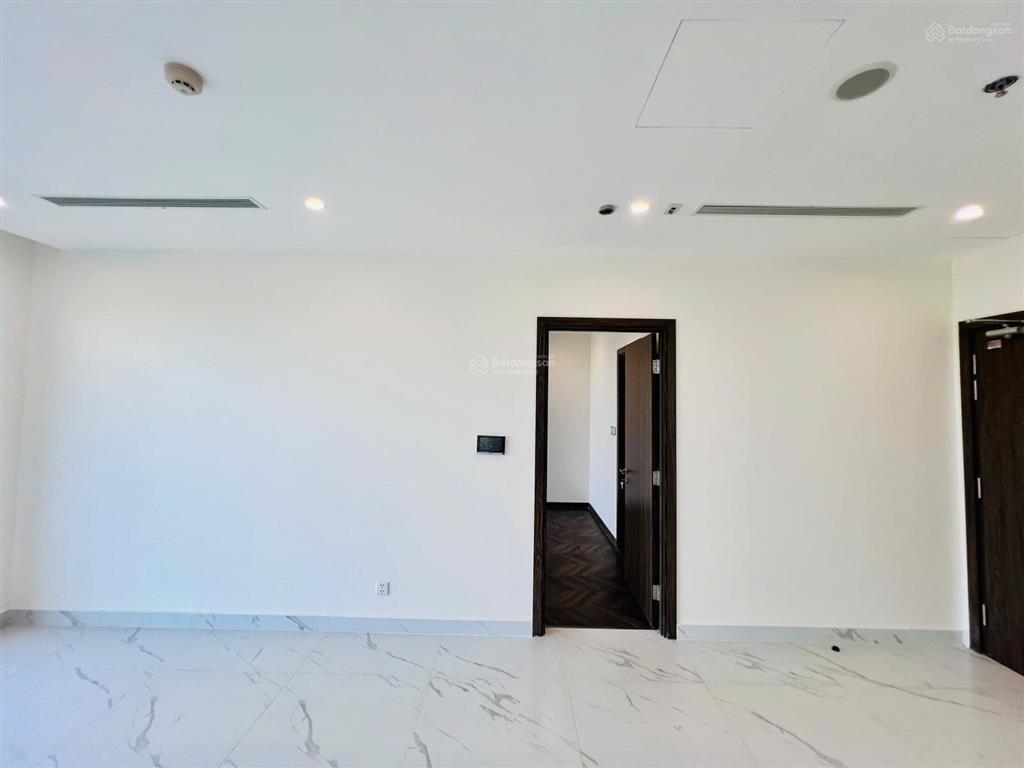 Chủ gửi bán nhanh căn 3pn 2wc  view sông 6,8 tỷ