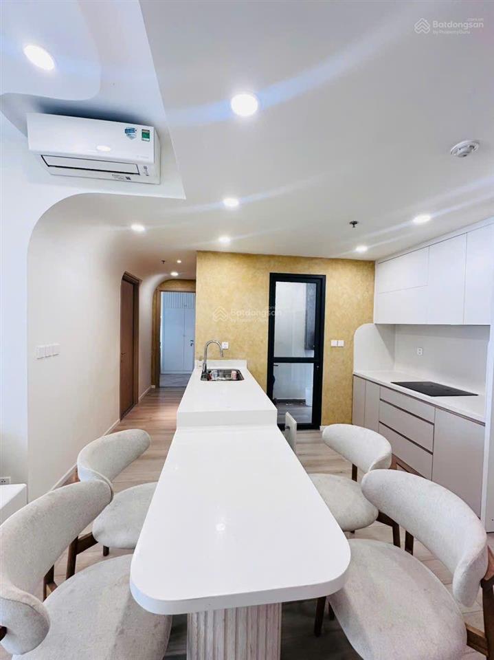 Bán căn hộ 2pn2wc full nội thất giá bán 4,650 tỷ