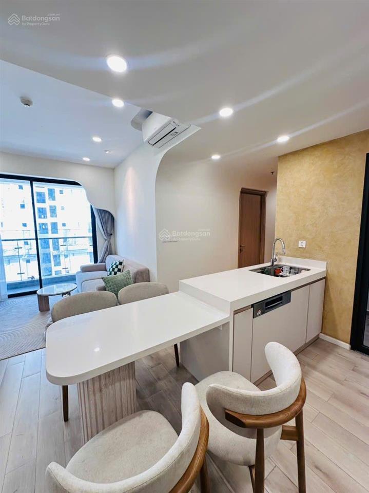 Bán căn hộ 2pn2wc full nội thất giá bán 4,650 tỷ