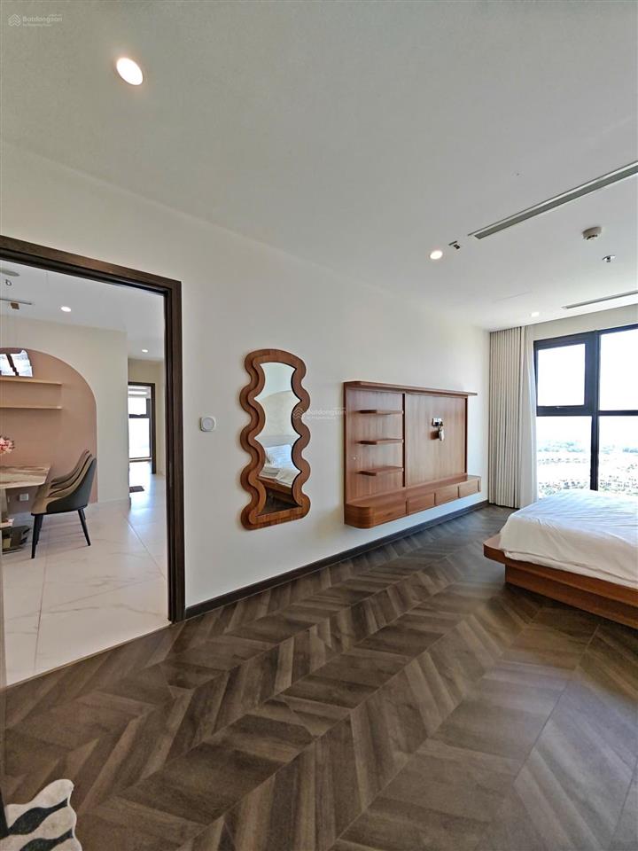 Cho thuê 3pn2wc full nội thất  the beverly  view công viên