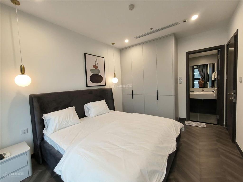 Hot! 2pn the beverly  nội thất full, giá bán 4,5 tỷ