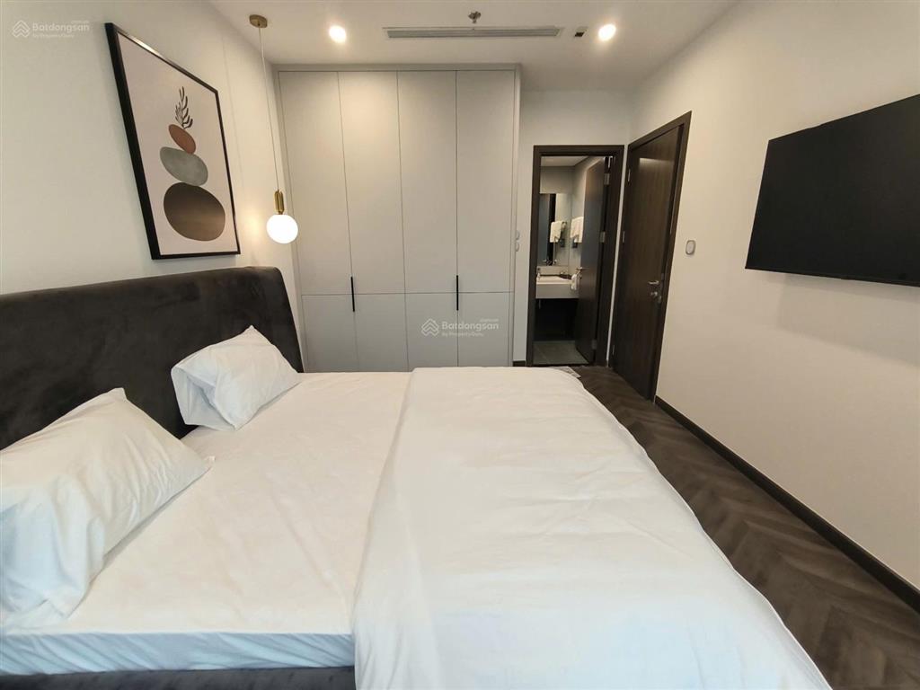 Hot! 2pn the beverly  nội thất full, giá bán 4,5 tỷ
