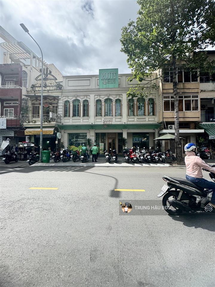 Giảm 20 tỷ bán gấp nhà mt yersin quận 1  dt 10 x 18m  công nhận 180m2  3 tầng  giá 79 tỷ