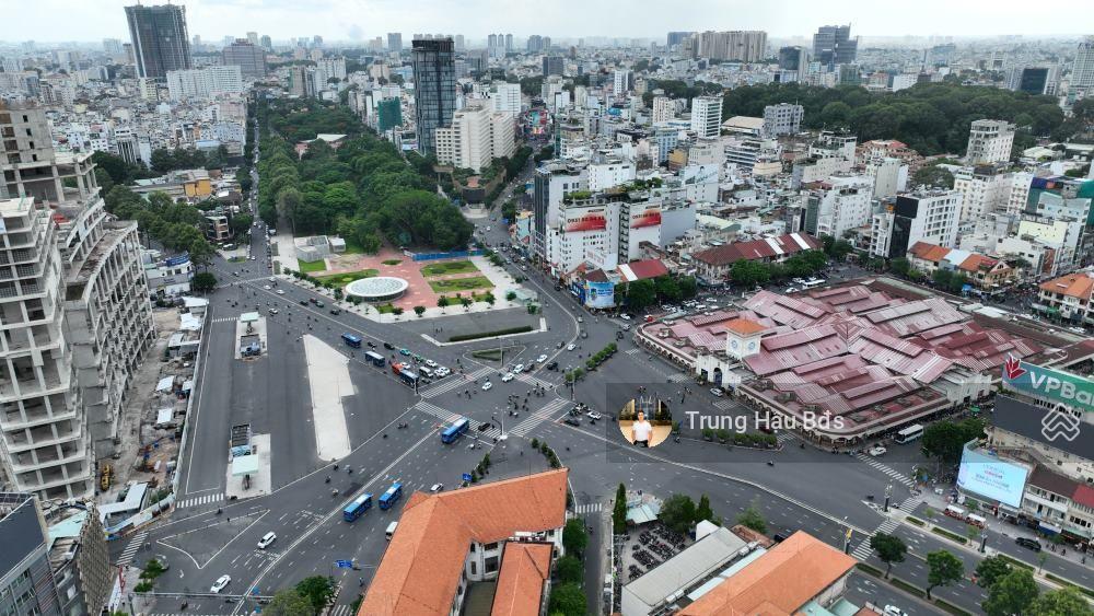 Diện tích khủng 704m2  gpxd 2 hầm  12 tầng  tổng dtxd 4.500m2  mt chợ bến thành  giá 250 tỷ