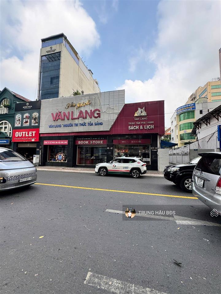 Ngộp bank cần bán gấp nhà mt nguyễn thị minh khai quận 1  dt 18x30m  hđt 400 triệu  giá 200 tỷ