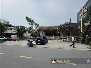 Siêu phẩm khan hiếm trần não quận 2  diện tích 2.100m2  3 tầng  hđt 350 triệu  giá 300 tỷ