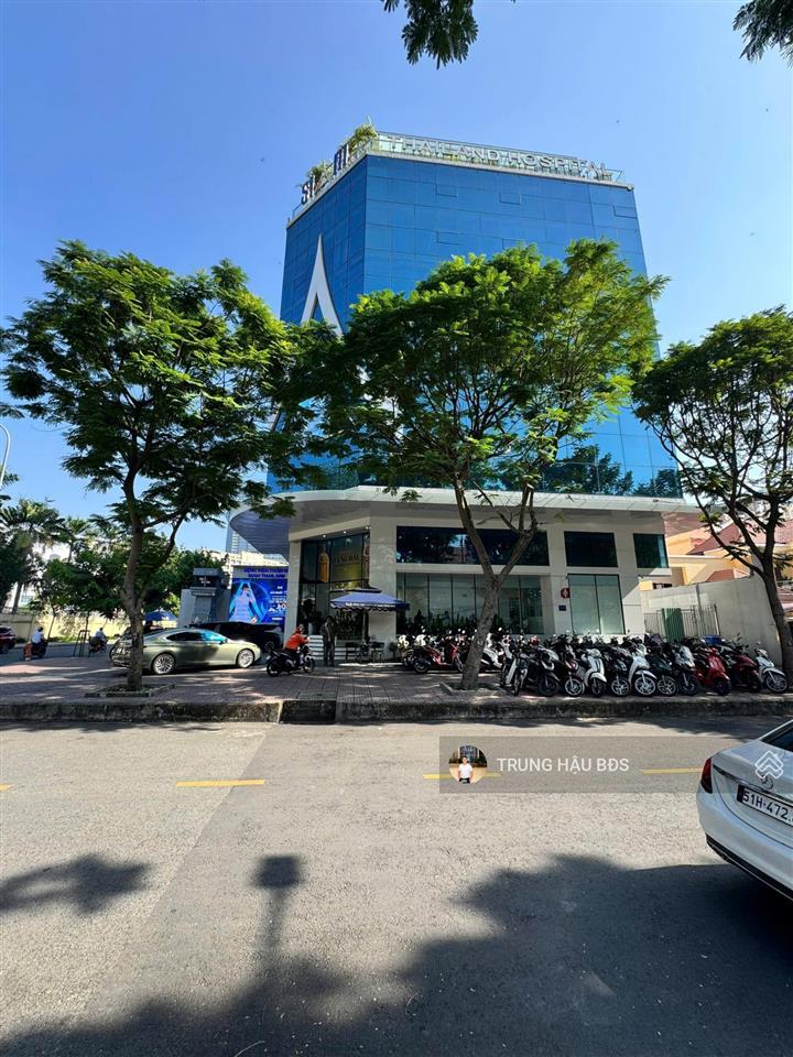 Bán toà nhà 3.000m2 sàn  ngan 15m  góc 2mt nguyễn trãi q.1  2 hầm  10 tầng  hđt 1 tỷ  440 tỷ