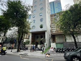 Bán khách sạn 3 sao mt lý tự trọng quận 1  dt 11 x 23m  hầm  10 tầng  hđt 900triệu  giá 250tỷ