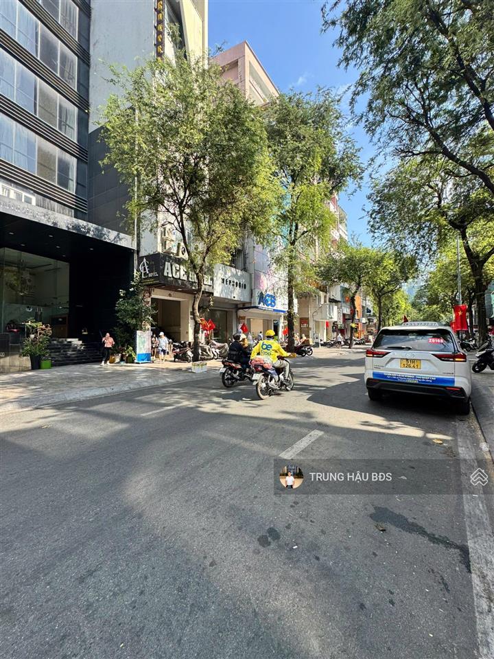 Siêu vị trí mt lý tự trọng quận 1. dt 12 x 20m  công nhận 247m2  ctxd 12 tầng  giá 150 tỷ