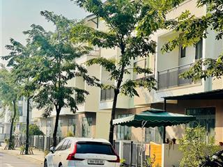 Cắt lỗ shophouse 90m2 ngay công viên centa city chỉ 6,9 tỷ