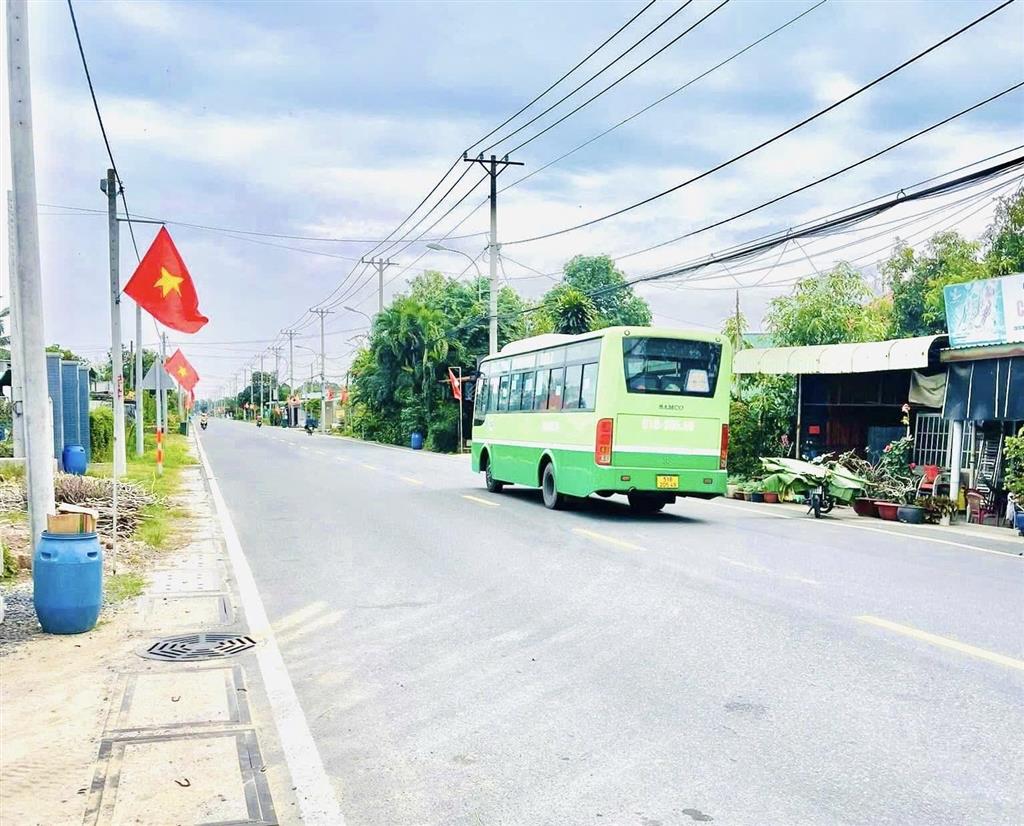 Cắt lỗ 600 triệu bán đất đường lớn tỉnh lộ 7 diện tích 500m thổ cư/ gần chợ, trường học/ giá 2,9 tỷ