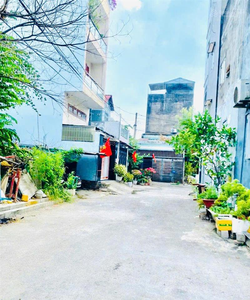 Chủ cắt lỗ 500 triệu bán lô đất 64m2/ đ. nguyễn duy trinh gần chợ, trường học/ giá 3 tỷ 500 triệu