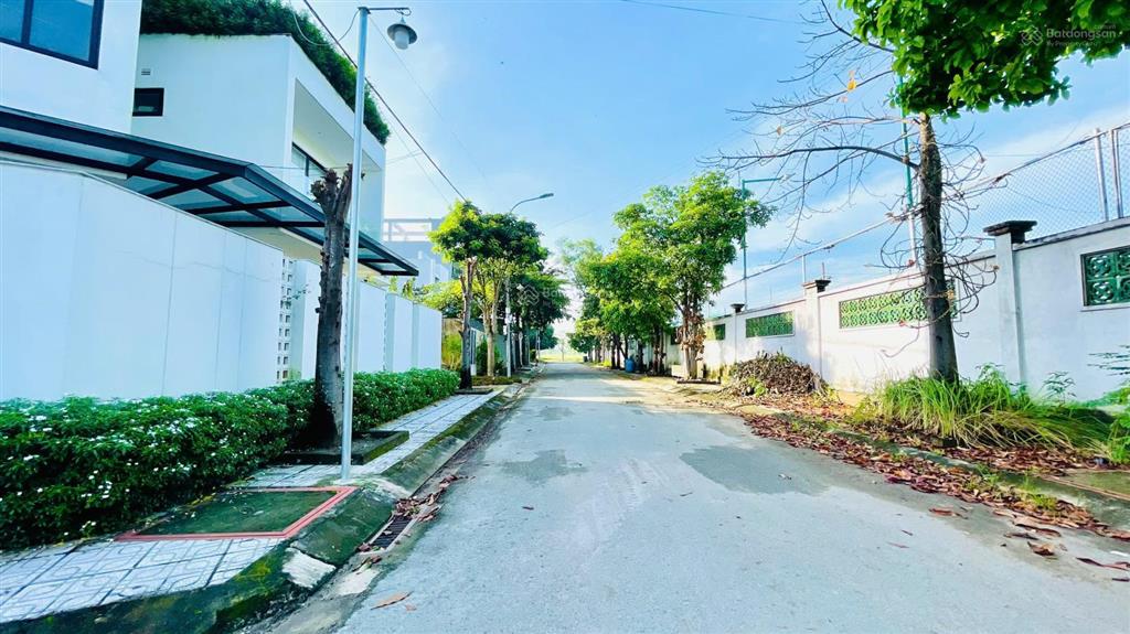 Chủ cần bán gấp lô đất 95m2 kđt đông tăng long/ nguyễn duy trinh gần chợ long trường/giá nhỉnh 5 tỷ