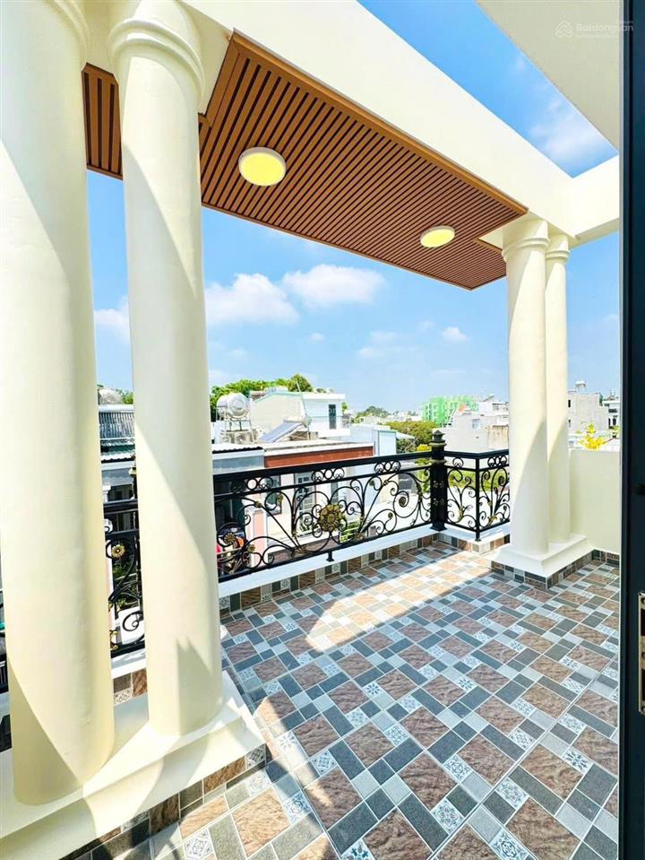 Chủ xây căn nhà tâm huyết mới toanh 4 tầng full nội thất/ đ. lã xuân oai gần trường học/ hơn 6 tỷ