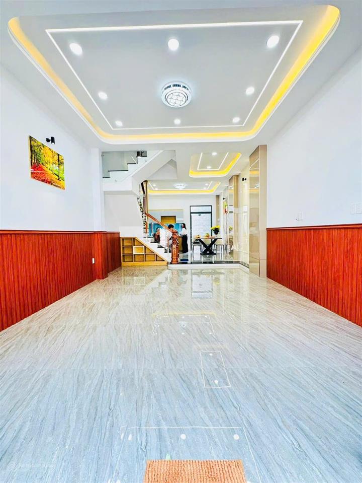 Chủ xây căn nhà tâm huyết mới toanh 4 tầng full nội thất/ đ. lã xuân oai gần trường học/ hơn 6 tỷ