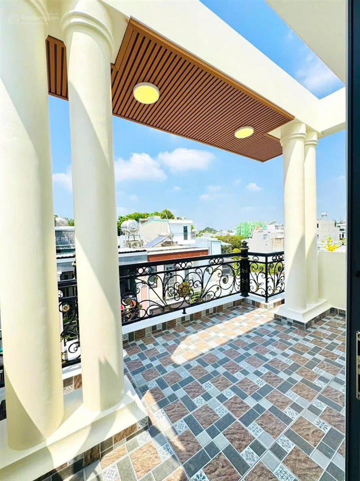 Cắt lỗ 500 triệu bán nhà mới 4 tầng full nội thất/ đ. lã xuân oai gần chợ, trường/ giá nhỉnh 6 tỷ