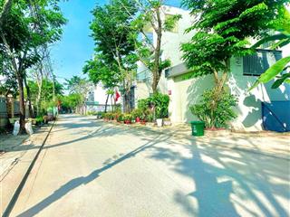 Cắt lỗ 600 triệu bán nhà 4 tầng có nội thất/ đường lò lu gần chợ, trường đại học/ giá nhỉnh 6 tỷ