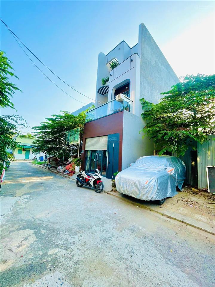 Chủ xây tâm huyết căn nhà 4 tầng kiên cố đường nguyễn duy trinh gần chợ long trường/ giá nhỉnh 5 tỷ
