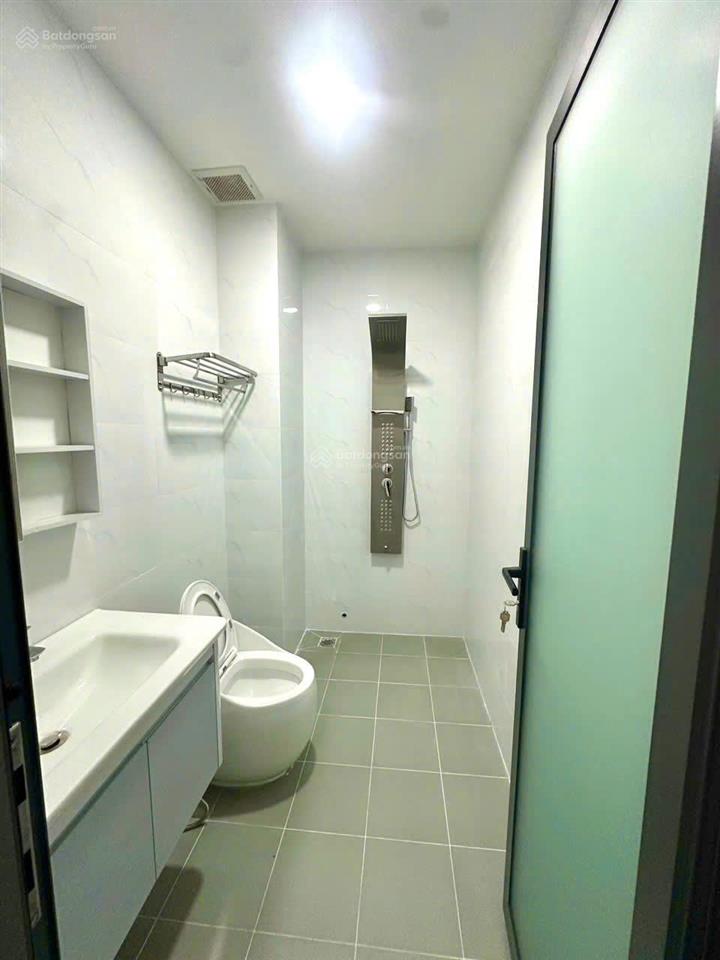 Chủ xây tâm huyết căn nhà 4 tầng kiên cố đường nguyễn duy trinh gần chợ long trường/ giá nhỉnh 5 tỷ