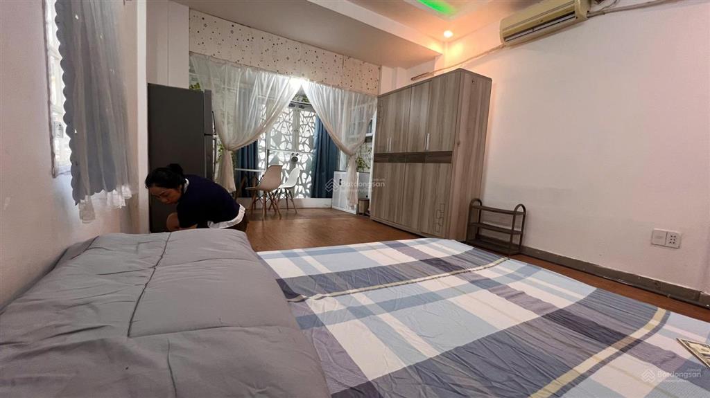 Căn hộ siêu rộng trung tâm tphcm  full nội thất  trần hưng đạo  quận 1  đối diện công an tphcm
