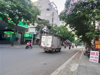 Mặt phố đống đa  6 tầng  thang máy  dt 205m  mt 6m chào 195 tỷ