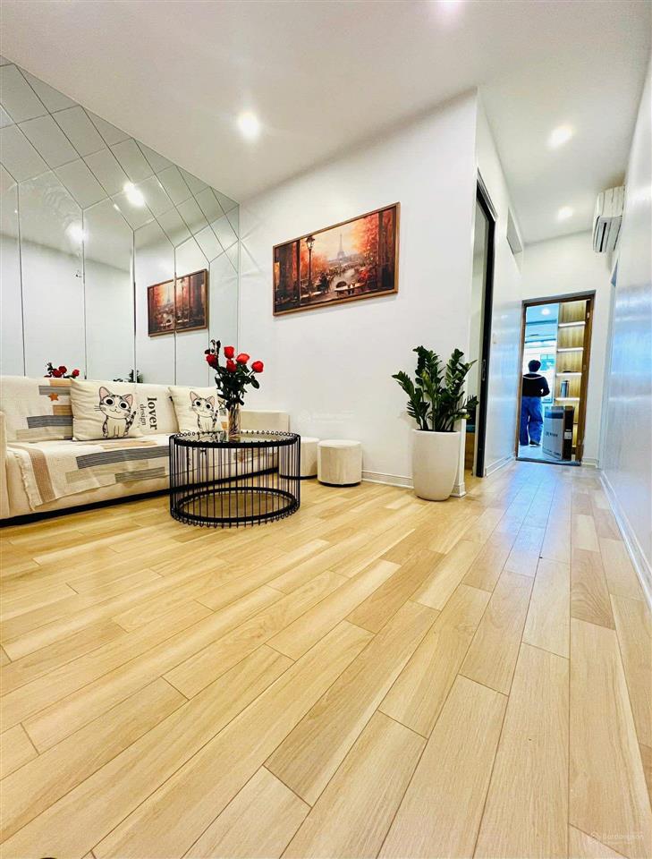 Tập thể thái thịnh, vĩnh hồ, 65 m2 (sổ 20 m2), 2 ngủ, 3. x tỷ