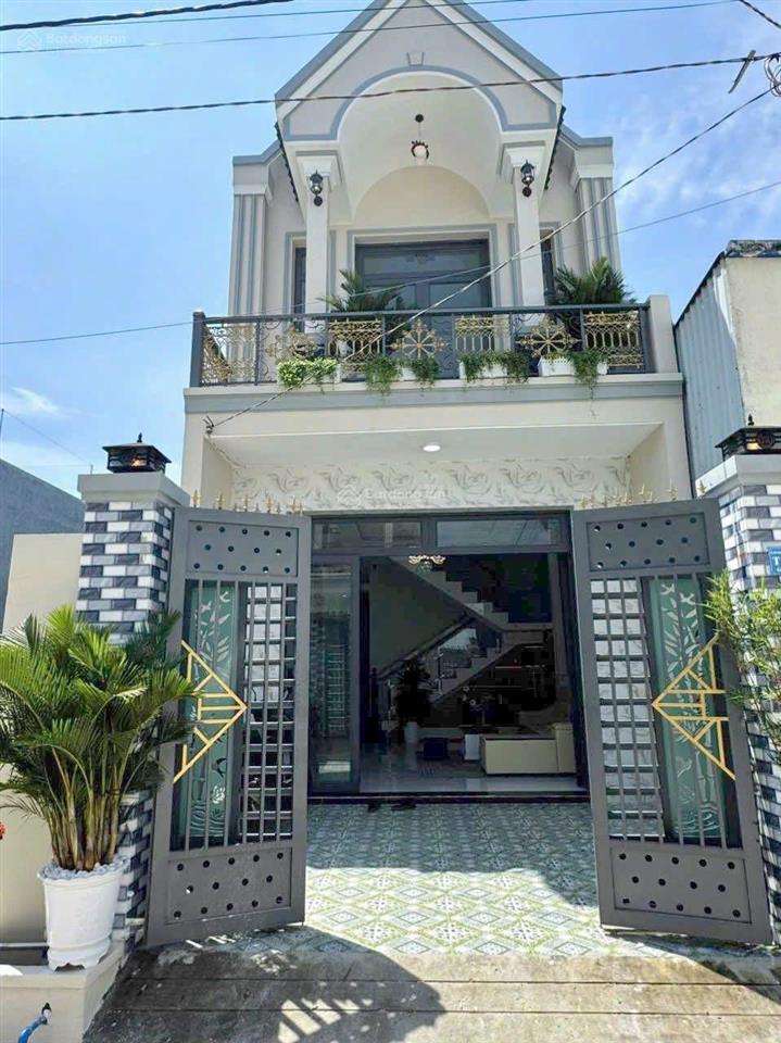 Chính chủ kẹt tiền nên muốn bán căn nhà ngay chợ bình chánh 955 triệu