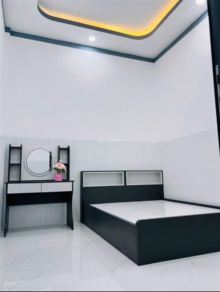 Chính chủ ký gửi bán gấp căn nhà ở phường 7 quận 8 , đường ô tô , tặng full nội thất để về quê