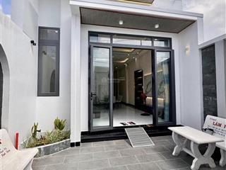 Cô chú chủ nhà cần bán gấp căn nhà ở phường 16 quận 8 để dưỡng già , giá còn thương lượng