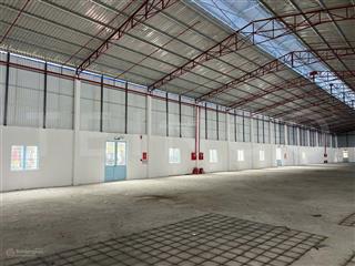 Kho xưởng 2.200 m² đất skc có pccc tự động và trạm điện 3 pha, trong cụm kho đường quốc lộ 1a