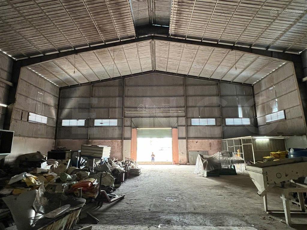 Kho xưởng 600 m² có trạm điện 3 pha, đường quốc lộ 91, lộ container