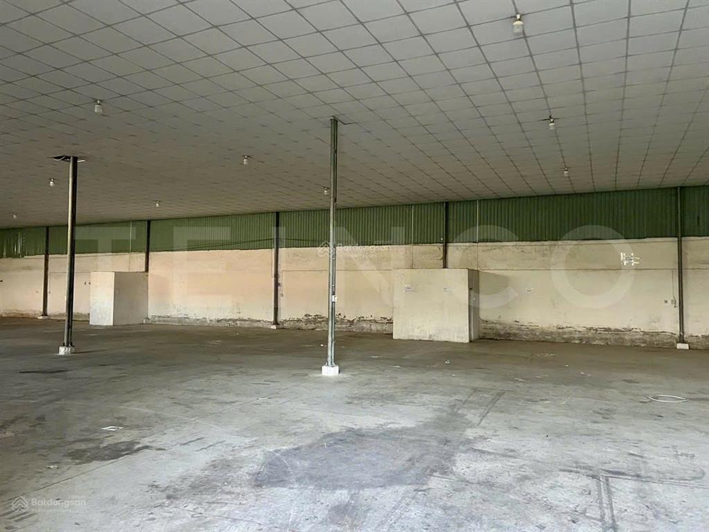 Kho xưởng 1.200 m² có pccc và điện 3 pha, nhánh đường võ văn kiệt, lộ container