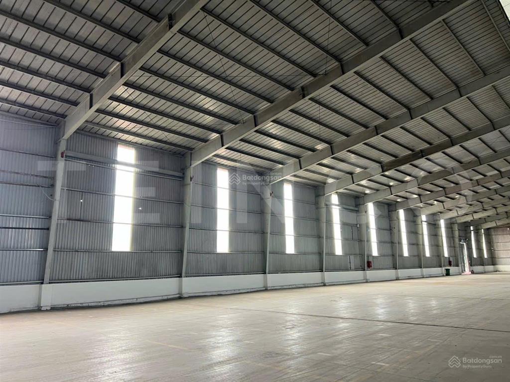 Kho xưởng bãi 7.220 m² kho xây dựng 3.920 m² bãi rộng 3.300 m², có pccc và điện 3 pha, kcn trà nóc