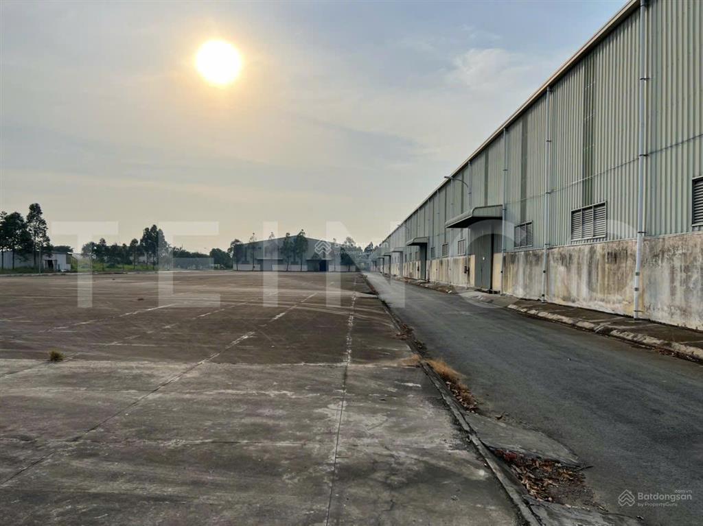 Kho xưởng 6.700 m2 có pccc và trạm điện 3 pha, đường quốc lộ 91, lộ container, có cầu cảng bến thuỷ