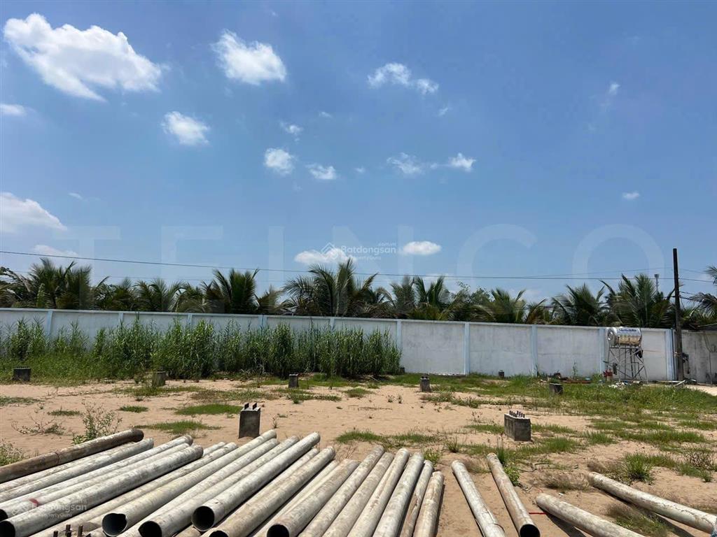 Bán 16.000 m² đất có mặt tiền giáp sông 2.000 tấn và lộ container, mặt tiền đường tỉnh dt 927c