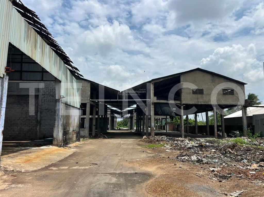 Kho xưởng bãi, văn phòng và khuôn viên 7.000 m² đường quốc lộ 91, lộ container
