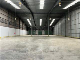 Kho xưởng 1.440 m² có dock có sân bãi rộng và bảo vệ vòng ngoài, trong kcn tân phú thạnh