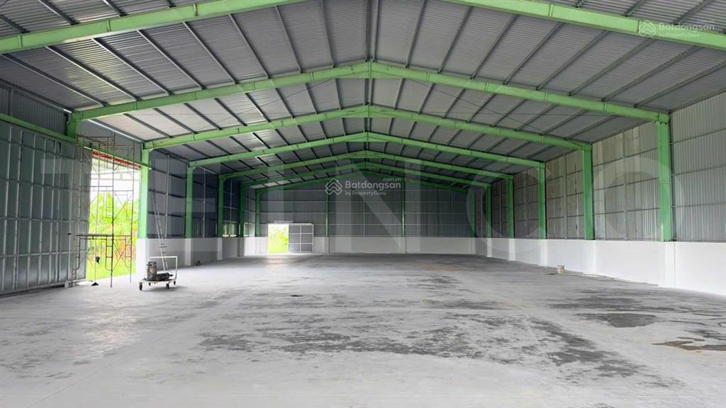 Kho xưởng 1.100 m² có pccc tự động và trạm biến áp 3 pha, nhánh đường quốc lộ 61c, lộ container