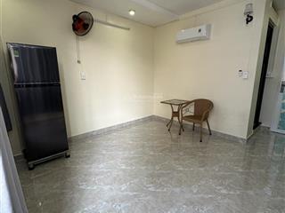 Quận 10, cho thuê phòng, tiện nghi, máy lạnh, máy giặt, tủ lạnh, toilet riêng, khu an ninh yên tĩnh