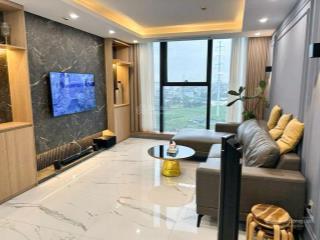 Cho thuê căn hộ 3 phòng ngủ sáng, rộng tại sunshine city