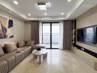 Cho thuê căn hộ 2 phòng ngủ bên dle roi soleil rộng rãi, có ban công