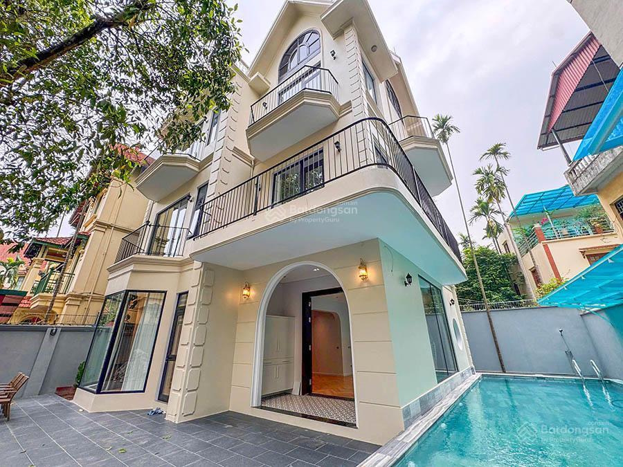 Cho thuê nhà 5 phòng ngủ rộng, có sân vườn, bể bơi tại tây hồ