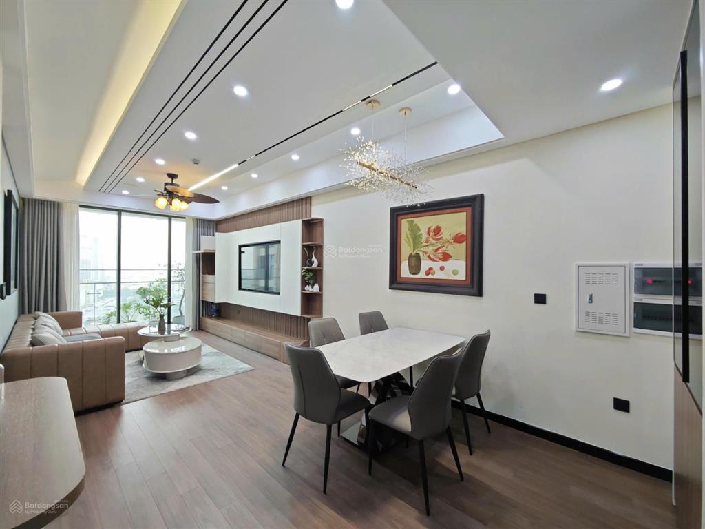 Cho thuê căn hộ 2pn cao cấp tại heritage west lake  view lotte cực đẹp