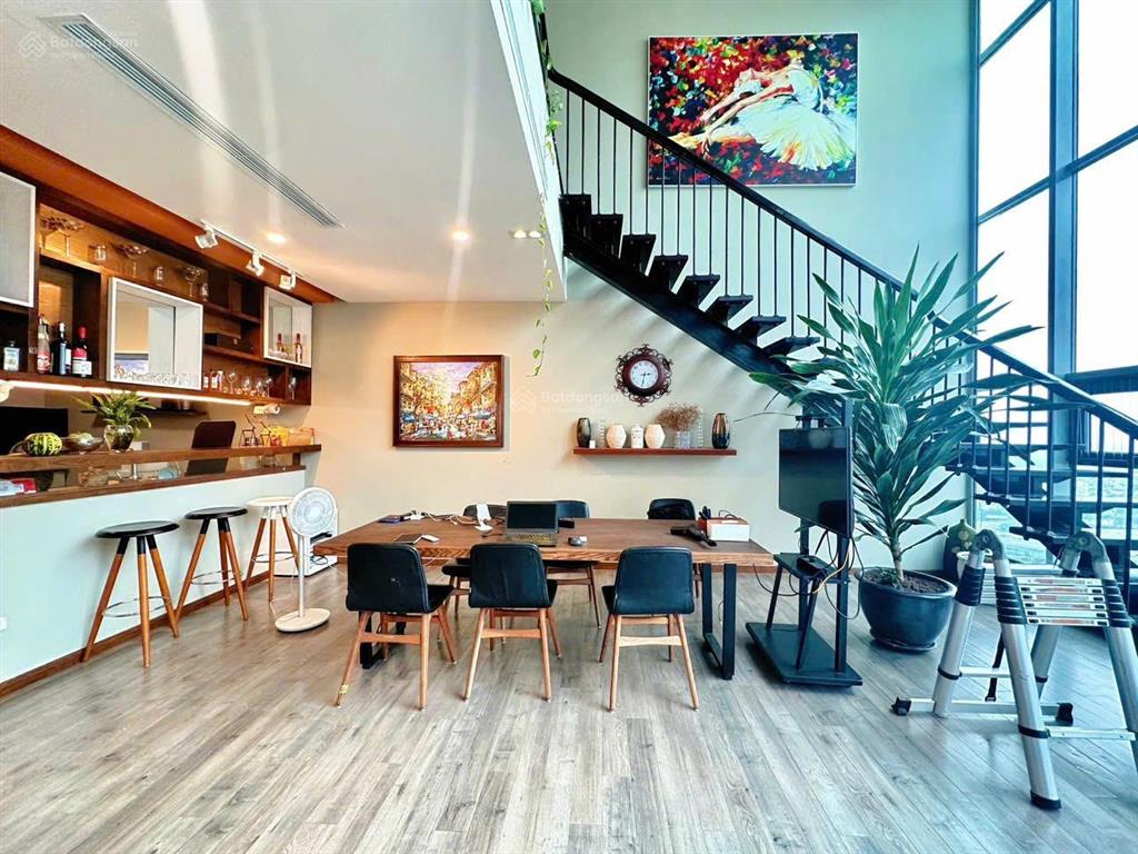 Cho thuê căn hộ 3 phòng ngủ cao cấp view thoáng tại pentstudio