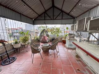 Cho thuê nhà 6 tầng, 7 phòng ngủ, diện tích 70m² tại âu cơ, tây hồ