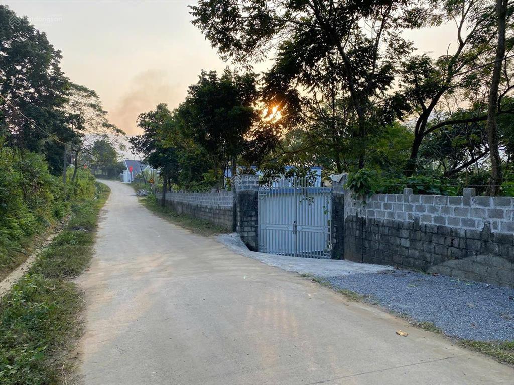 Bán nhà đất ven suối kim bôi siêu đẹp