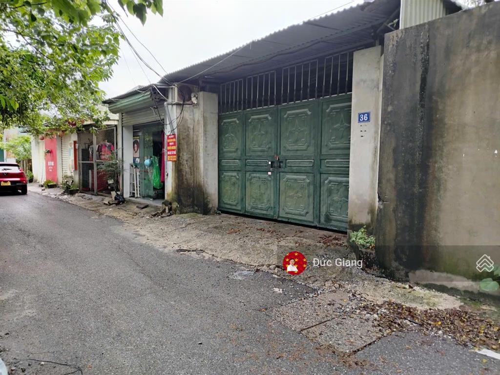 Kho hàng 300m2 có sẵn vp bán hàng tây mỗ ô tô 2.5t vào kho cách tttm vincom, đltl 500m